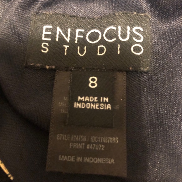 Floral Pattern Cinched Center Maxi - Picture 6 of 6